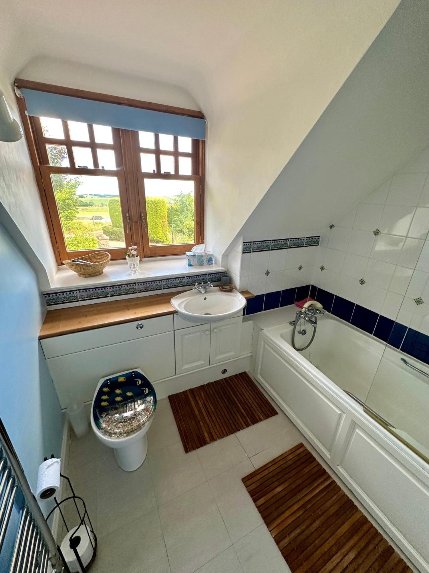 Awakening Alchemy Retreat Centre Bed & Breakfast Inverurie Bagian luar foto